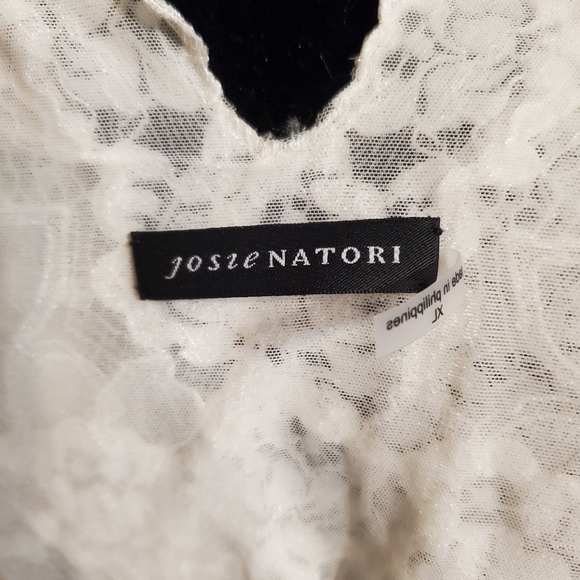 Josie Natori New With Tags White Lace V Neck Tank Top XL - Picture 6 of 7